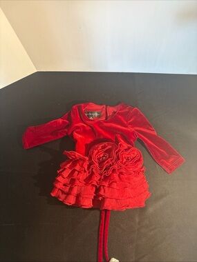 Isobella & Chloe Red Velvet Dress